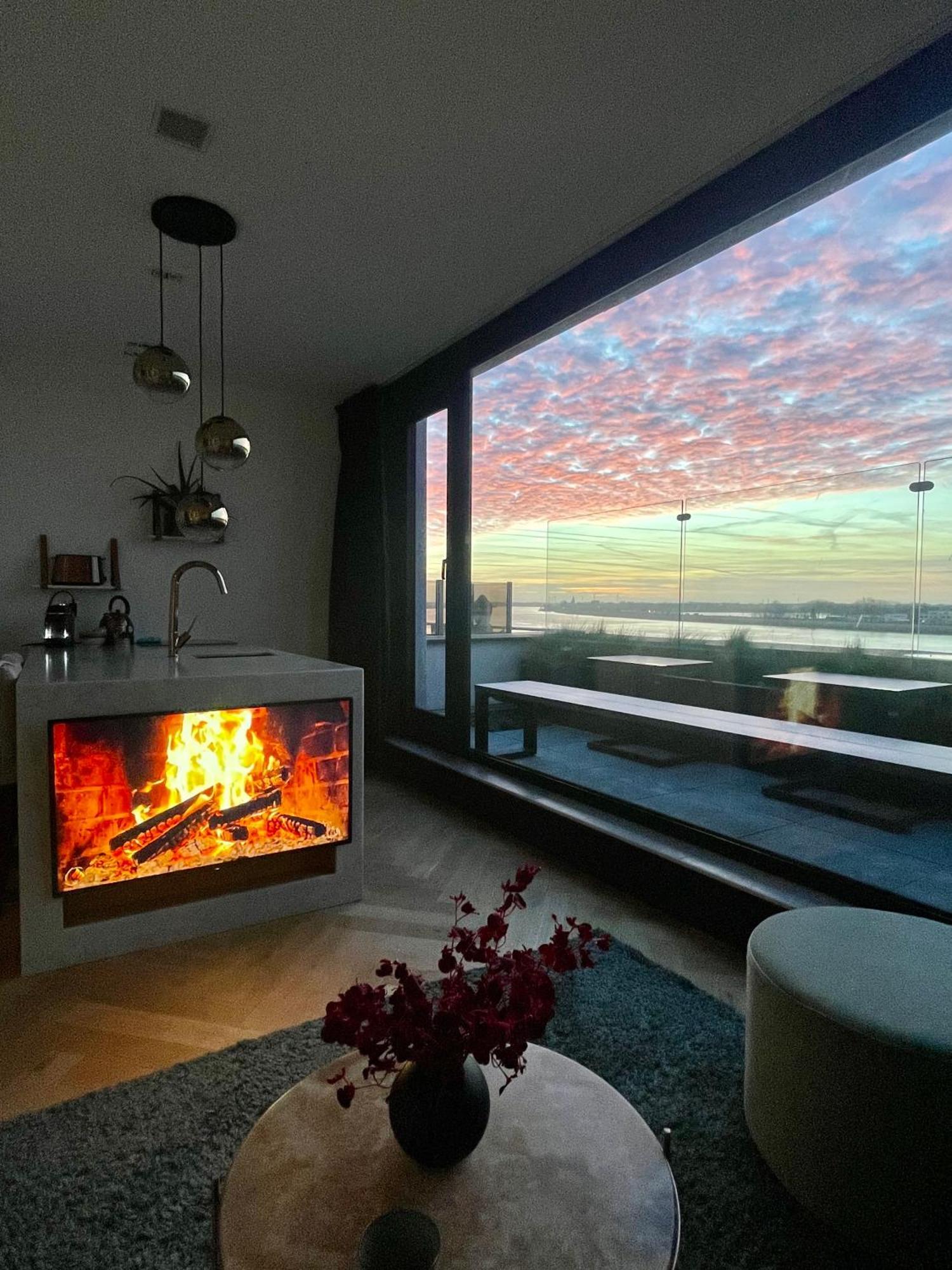 Kaai11 - Lofts & Suites With A View 안트베르펜 외부 사진