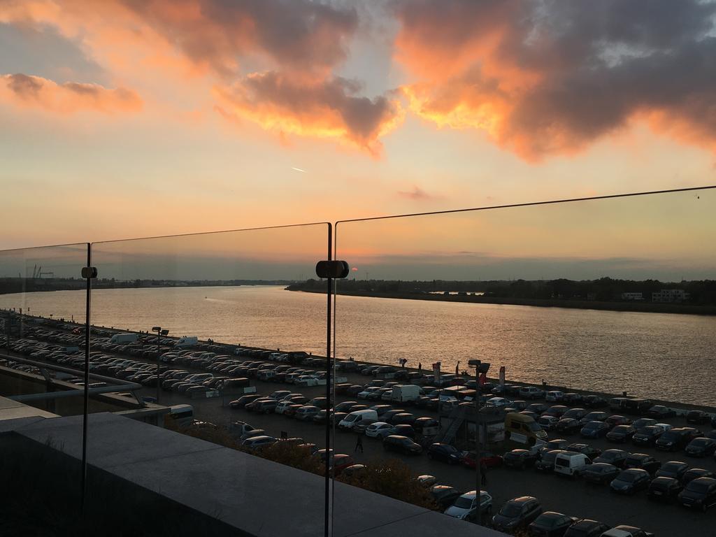 Kaai11 - Lofts & Suites With A View 안트베르펜 외부 사진